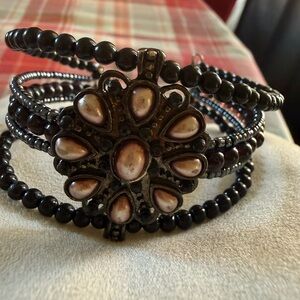 Elegant Black and Silver Beaded Bracelet
